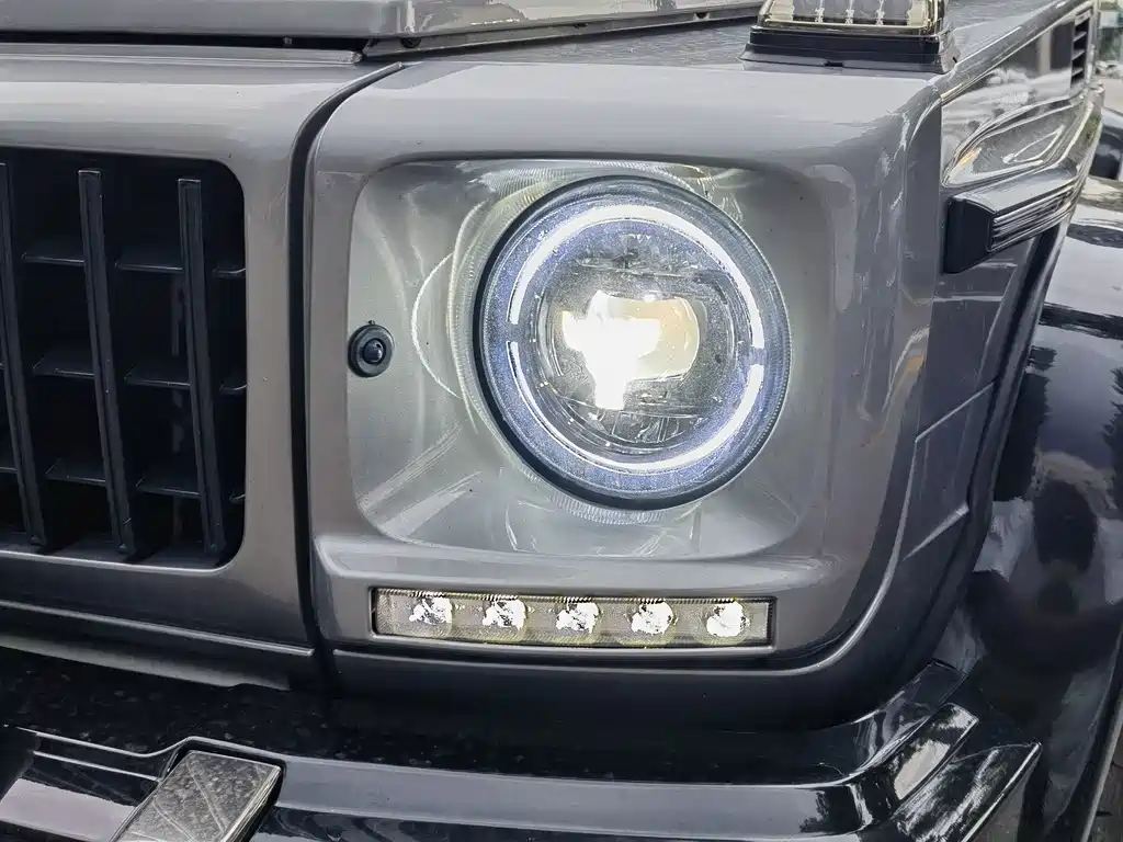 Mercedes-Benz G-Class 2015 — фото 16