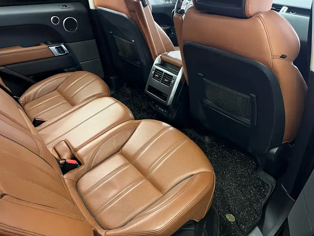 Land Rover Sport 2018 — фото 12