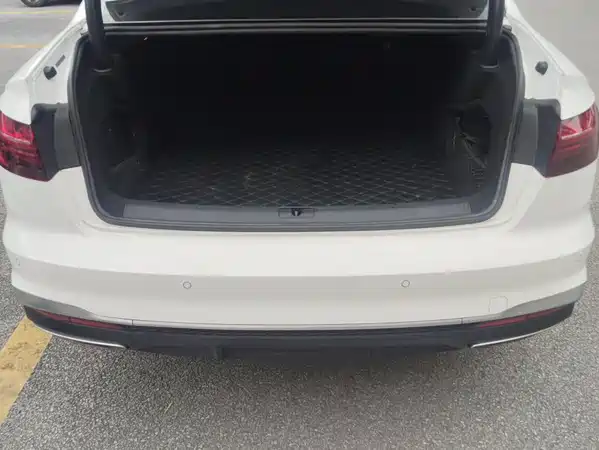 Audi A4L 2021