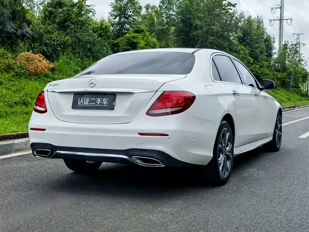 Mercedes-Benz E-Class 2019 — фото 7