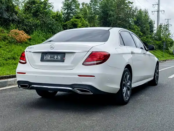 Mercedes-Benz E-Class 2019