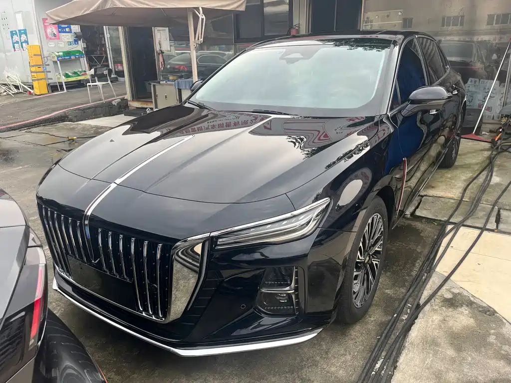 Hongqi H5 2023