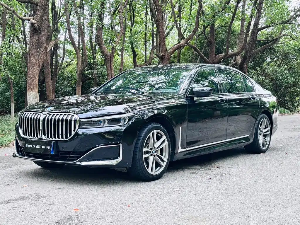 BMW 7 Series 2017 — фото 3
