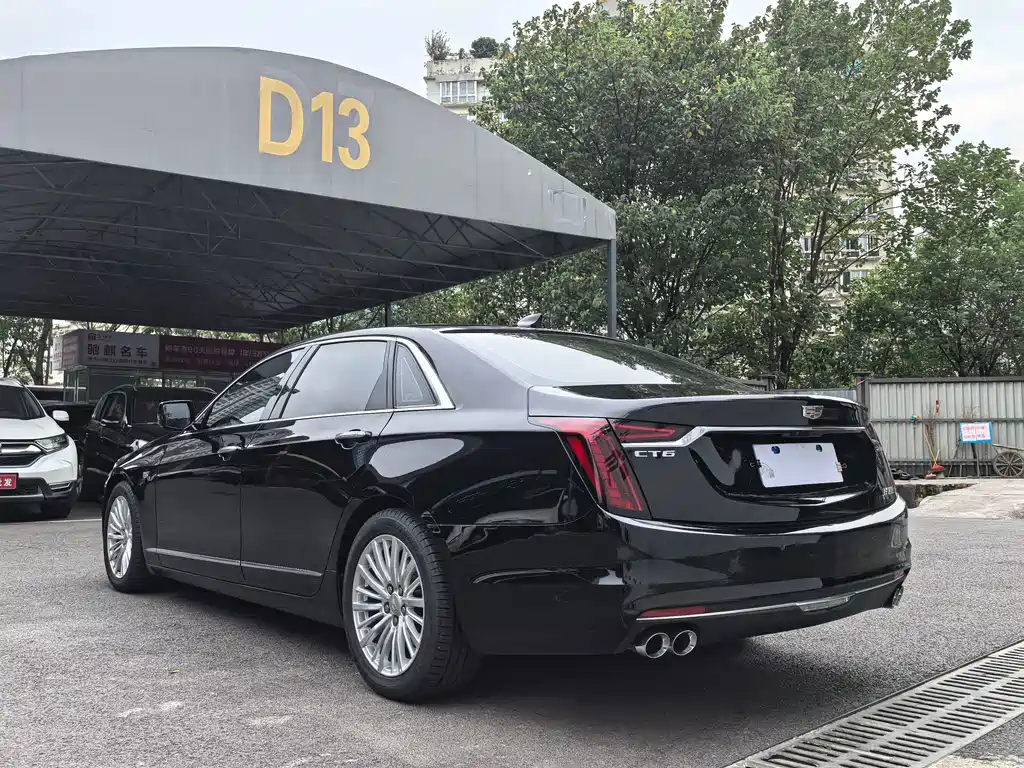 Cadillac CT6 2023 — фото 5