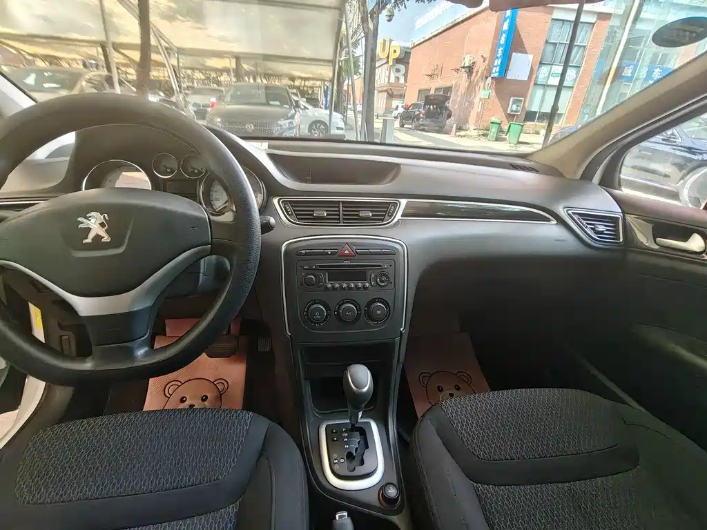 Peugeot 308 2014