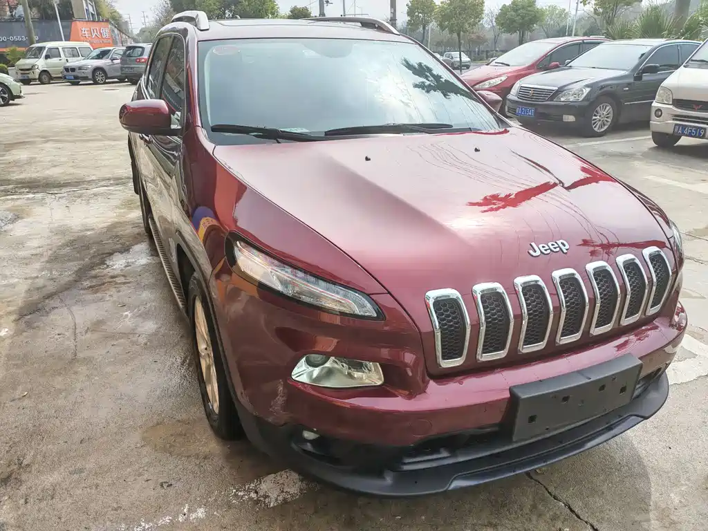 Jeep Cherokee 2016 — фото 2