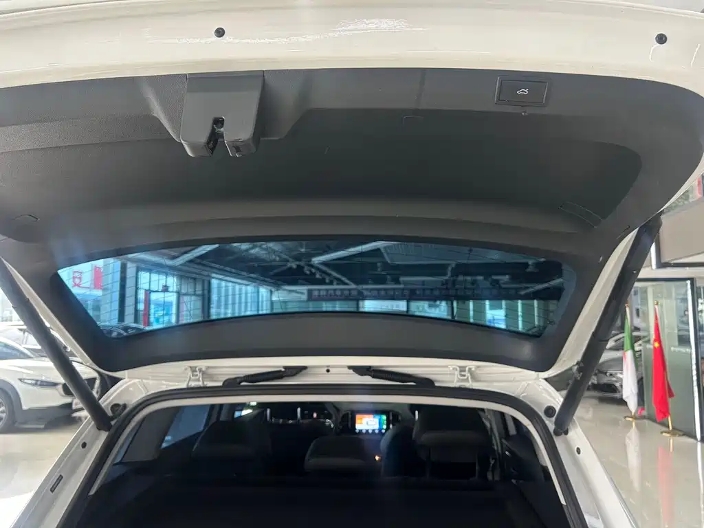 Skoda Karoq 2022 — фото 10
