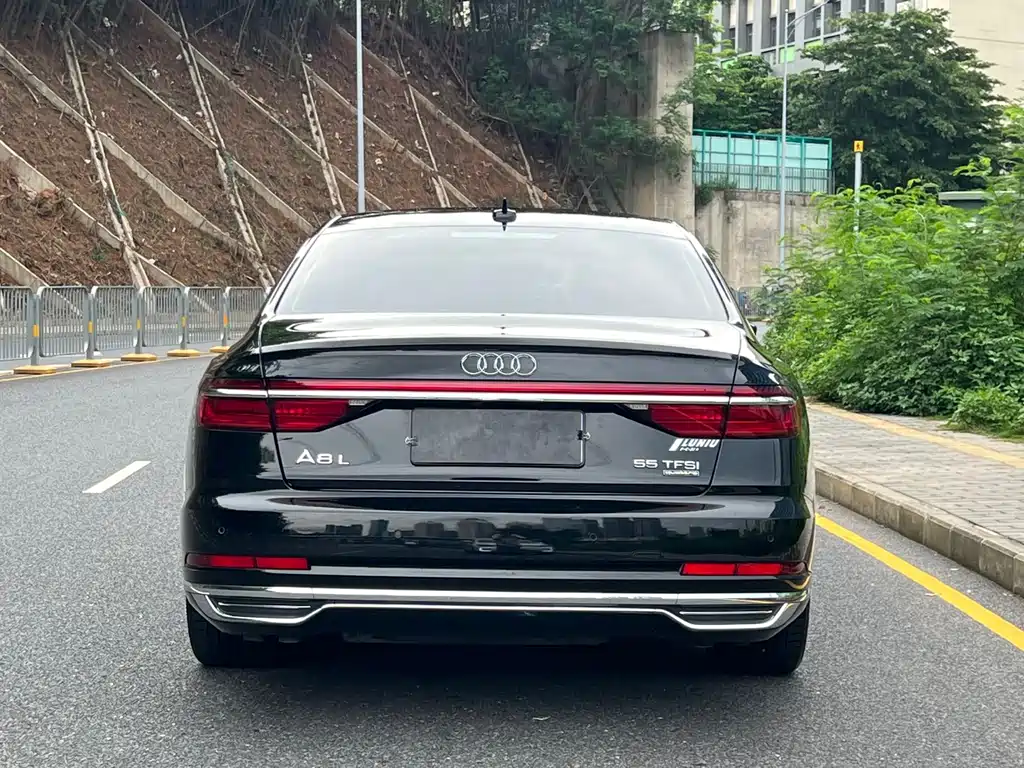 Audi A8 2019
