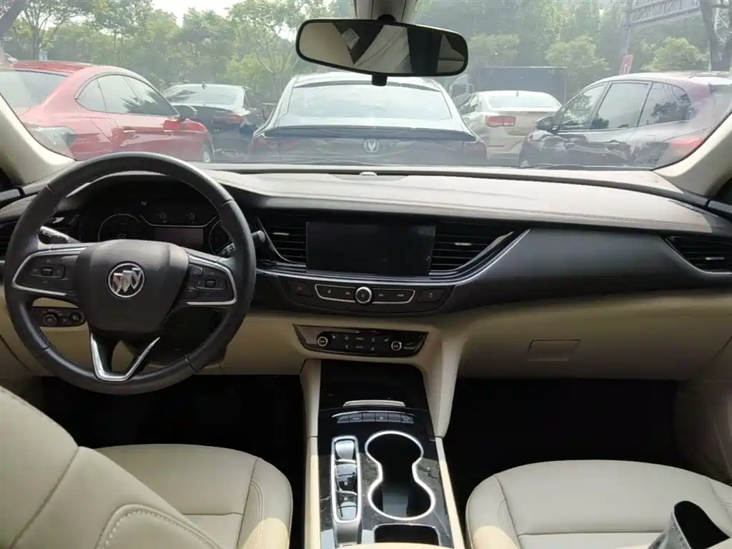 Buick Regal 2021 — фото 10