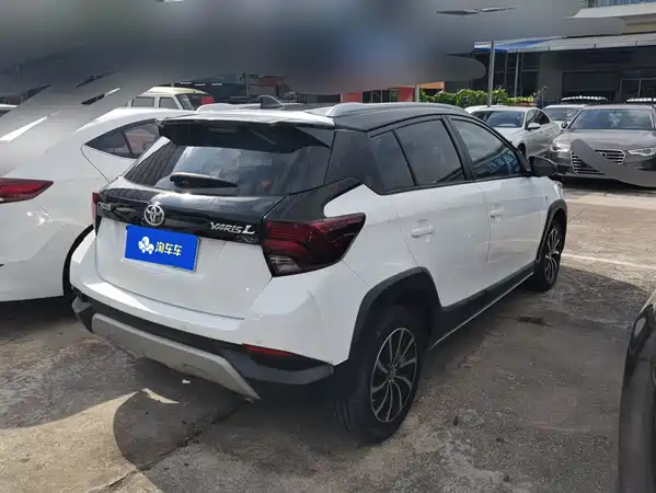 Toyota Yaris L 2020