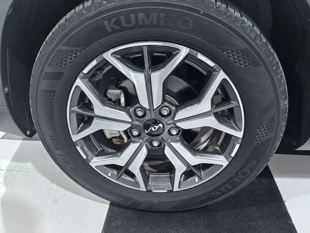 Kia KX3 2022 — фото 9