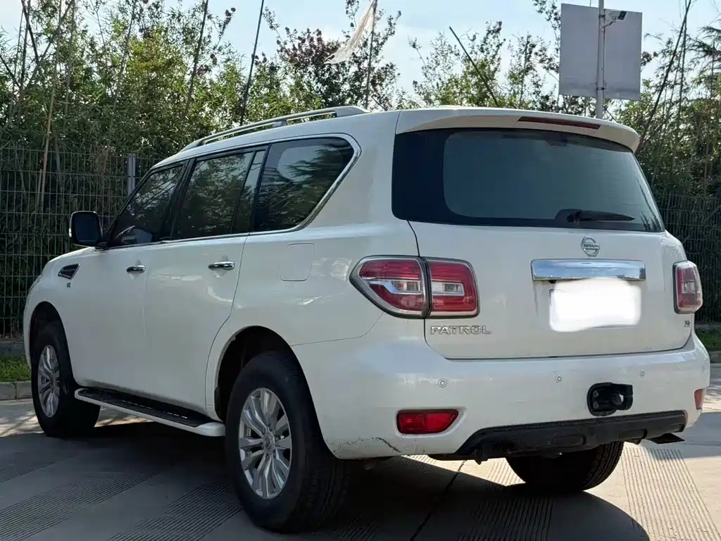 Nissan Patrol 2020 — фото 11