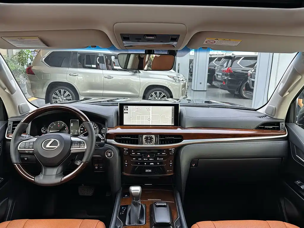 Lexus LX 2019 — фото 6