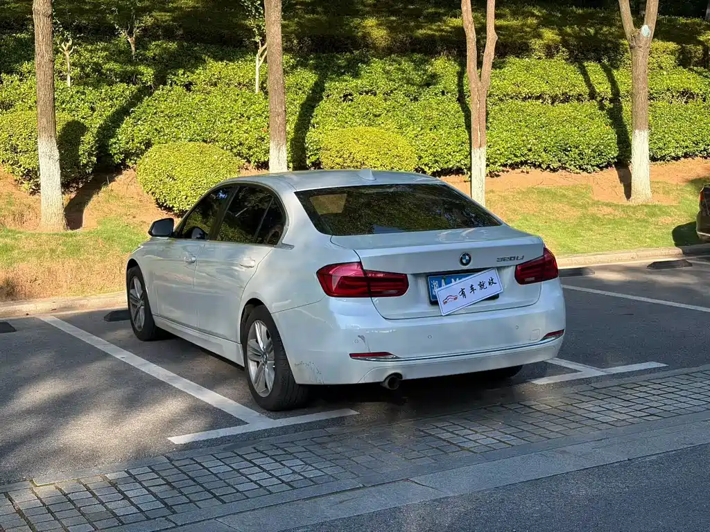 BMW 3 Series 2016