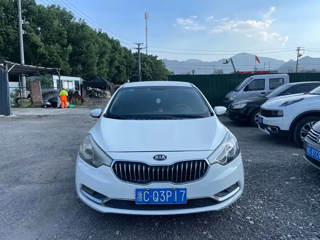 Kia K3 2013