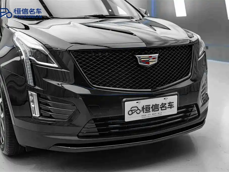 Cadillac XT5 2024 — фото 9