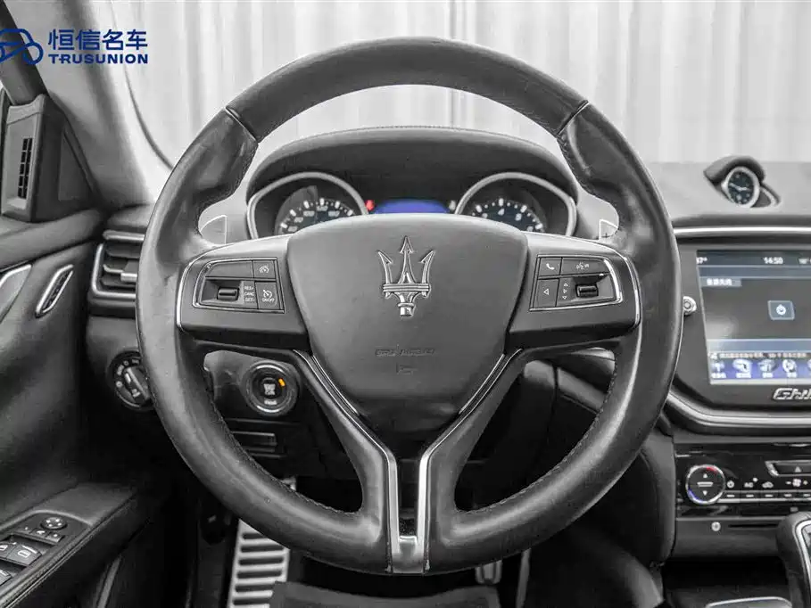 Maserati Ghibli 2014 — фото 17