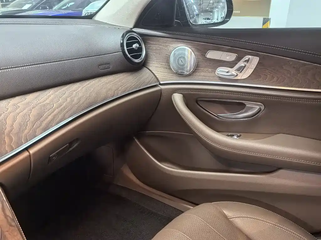 Mercedes-Benz E-Class 2019