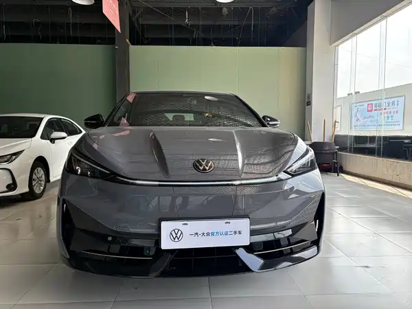 Volkswagen Distinctive 06 2025