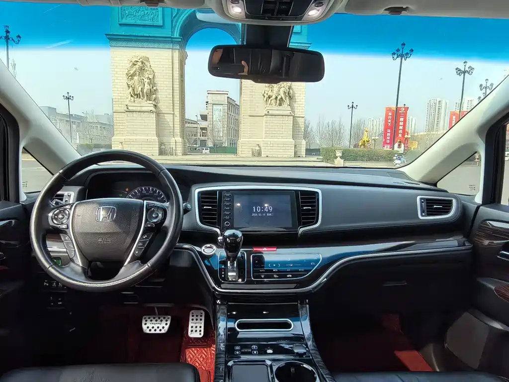 Honda Odyssey 2019 — фото 10