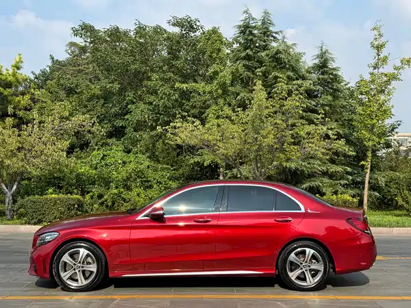 Mercedes-Benz C-Class 2018