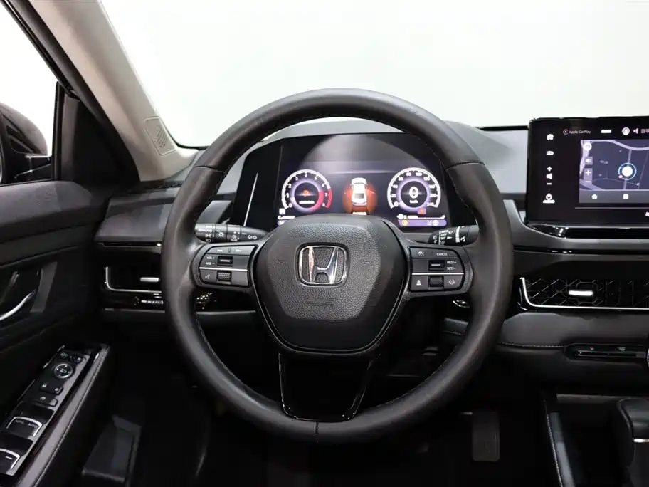 Honda Inspire 2024 — фото 13