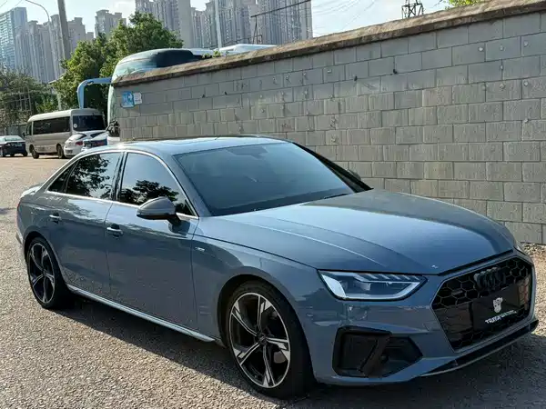 Audi A4L 2022