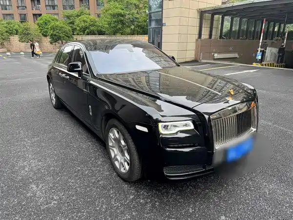 Rolls-Royce Ghost 2012