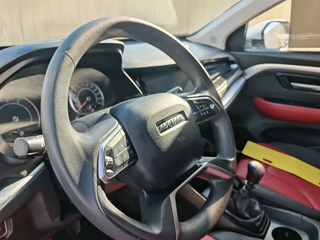 Haval H2s 2019 — фото 17