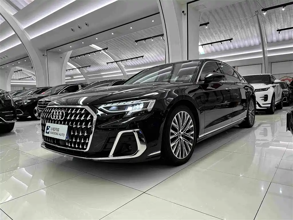 Audi A8 2025