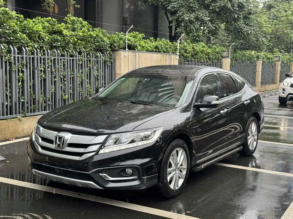 Honda Crosstour 2015