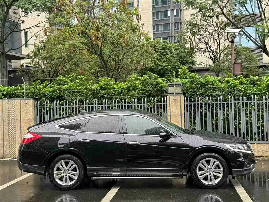 Honda Crosstour 2015 — фото 4