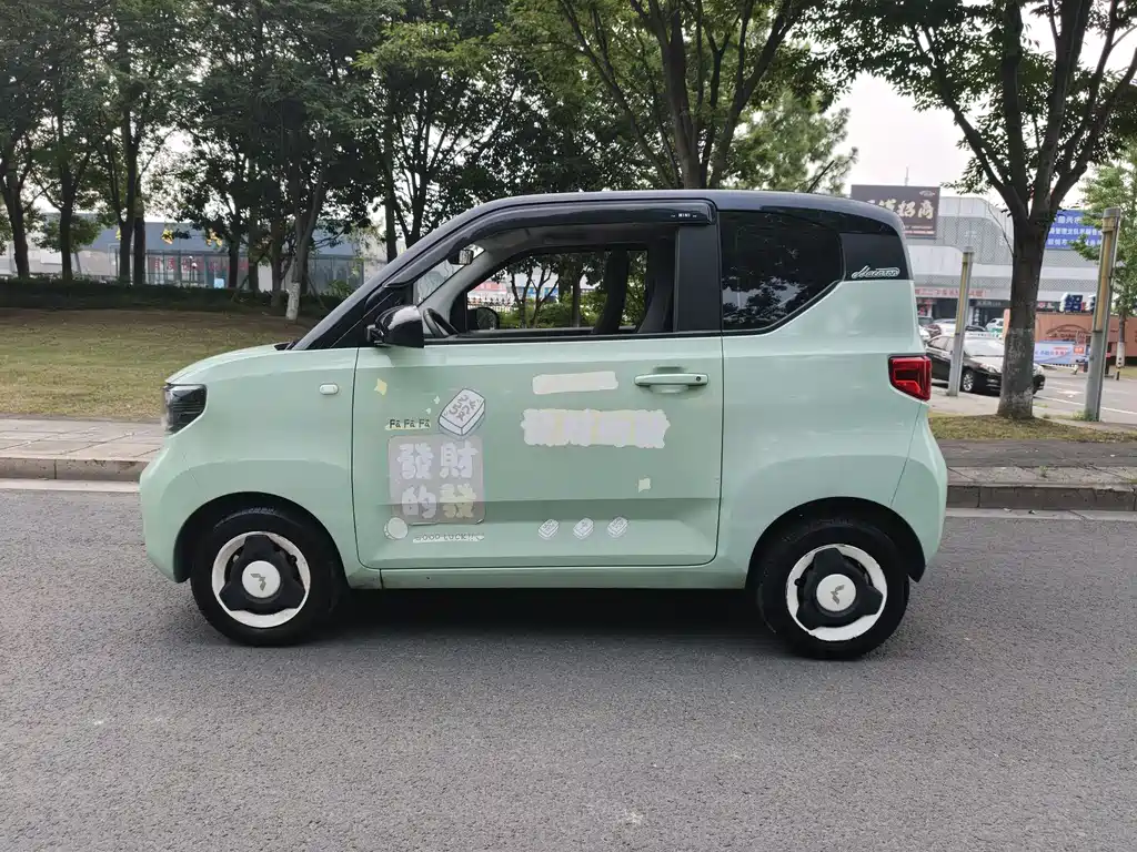 Wuling MINIEV 2022