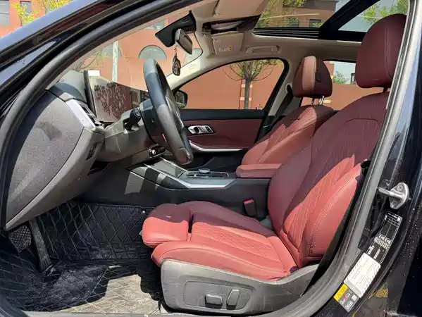 BMW i3 2025