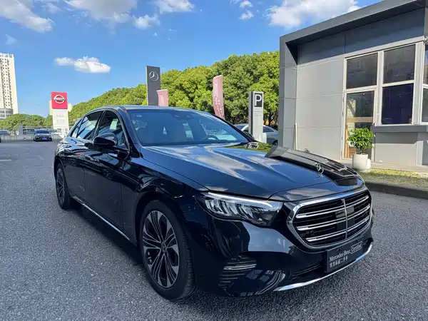 Mercedes-Benz E-Class 2026