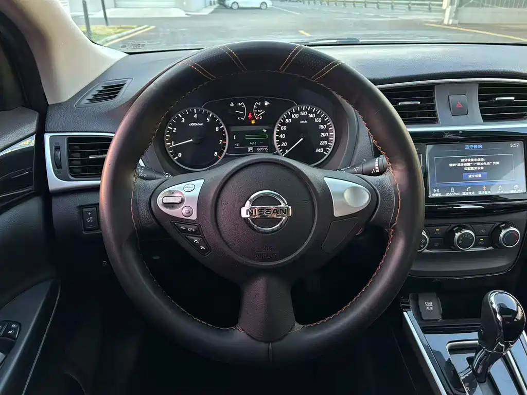 Nissan Sylphy 2018 — фото 10