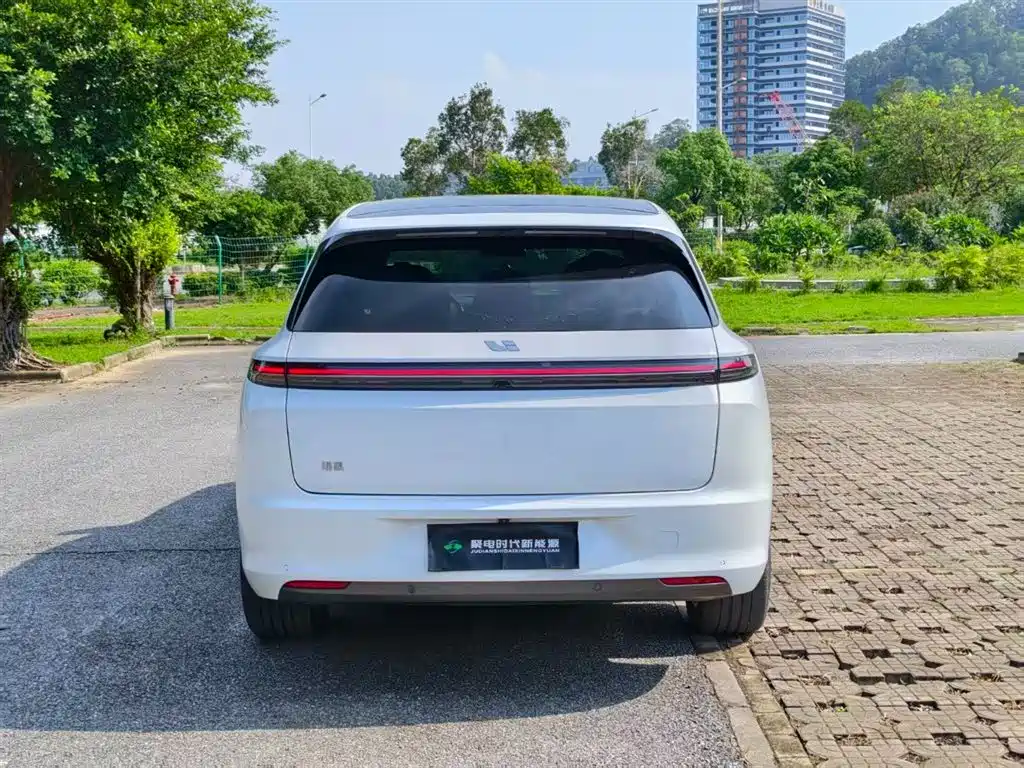 Li Auto Li L7 2023