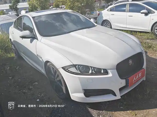 Jaguar XF 2016