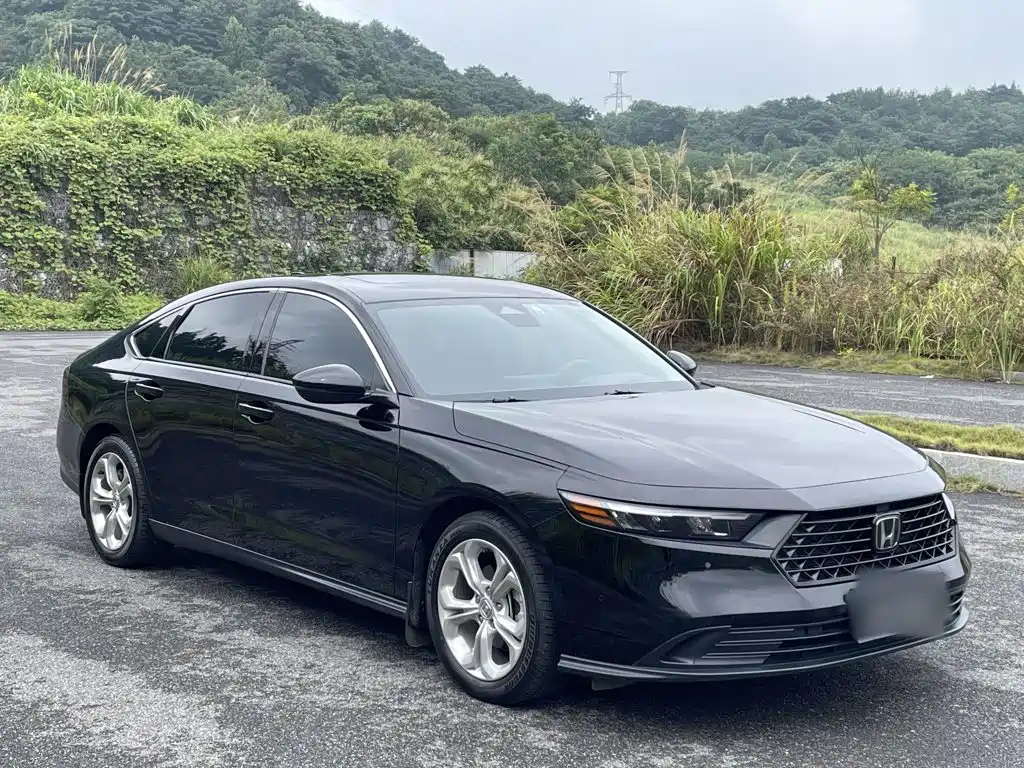 Honda Accord 2024 — фото 11
