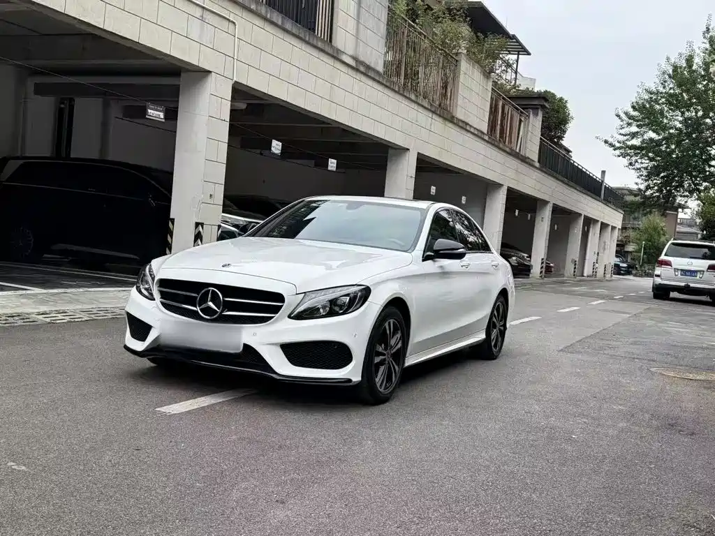 Mercedes-Benz C-Class 2018 — фото 10