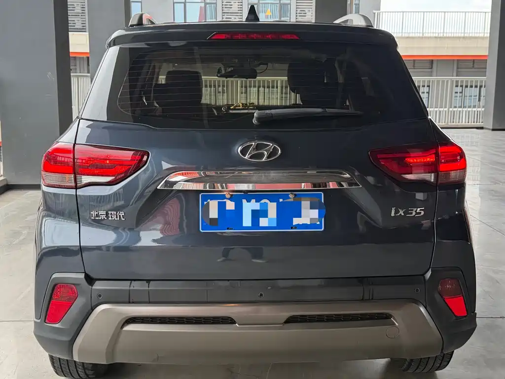 Hyundai ix35 2018 — фото 9