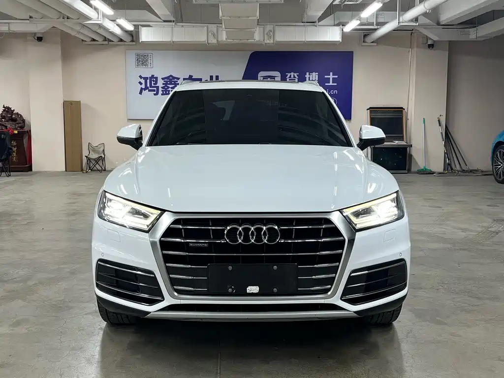 Audi Q5L 2019