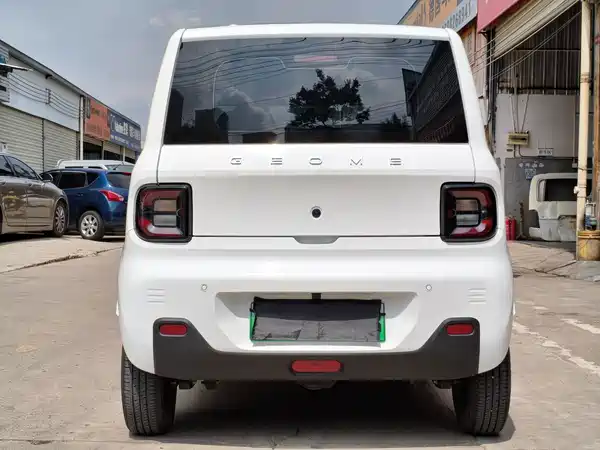 Geely Galaxy Panda 2023