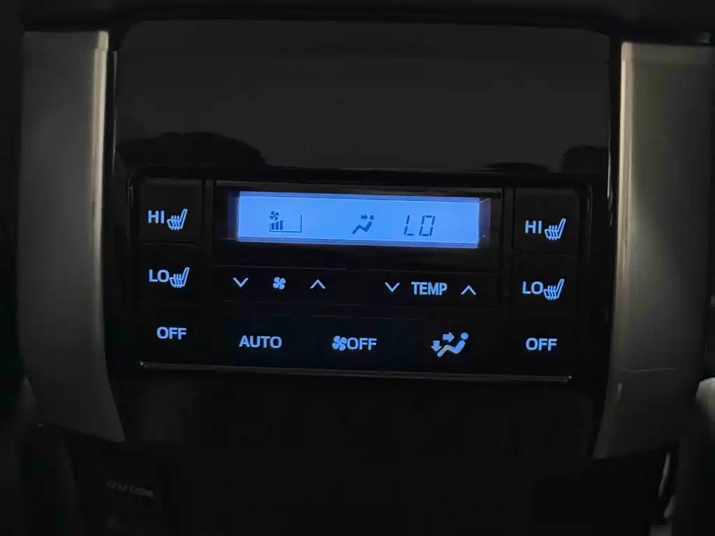 Toyota Prado 2018 — фото 11