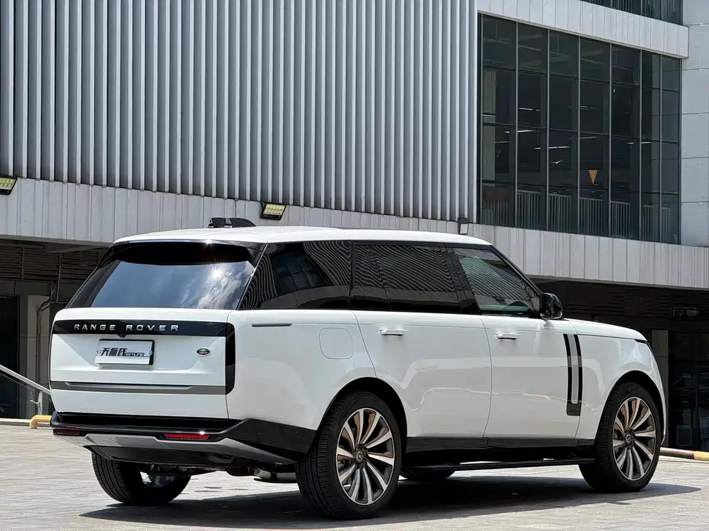 Land Rover Range Rover 2026 — фото 10