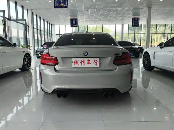 BMW M2 2019