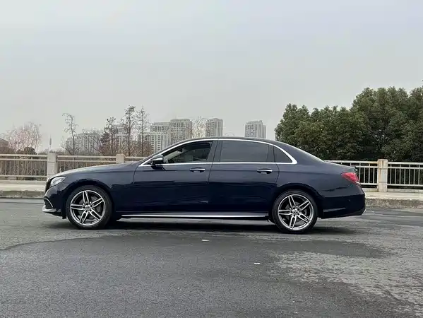 Mercedes-Benz E-Class 2020
