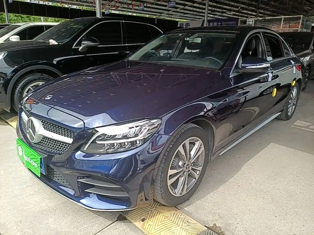 Mercedes-Benz C-Class 2020