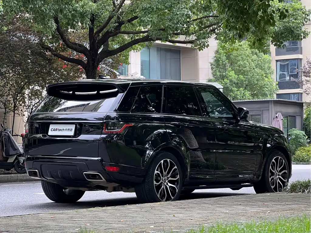 Land Rover Range Rover Sport 2022 — фото 8