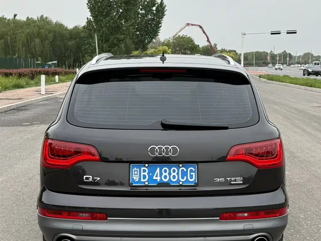 Audi Q7 2015 — фото 8